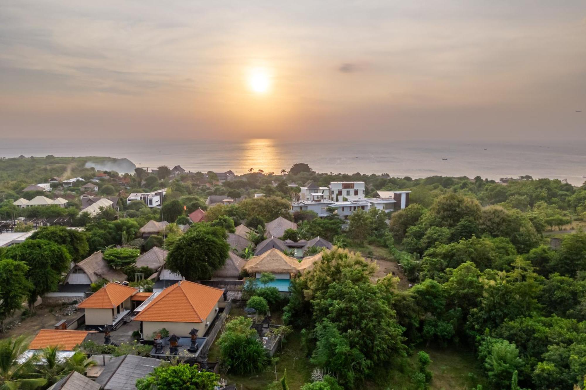 Balangan Beach Villa Idaman Bungalows Jimbaran Eksteriør billede